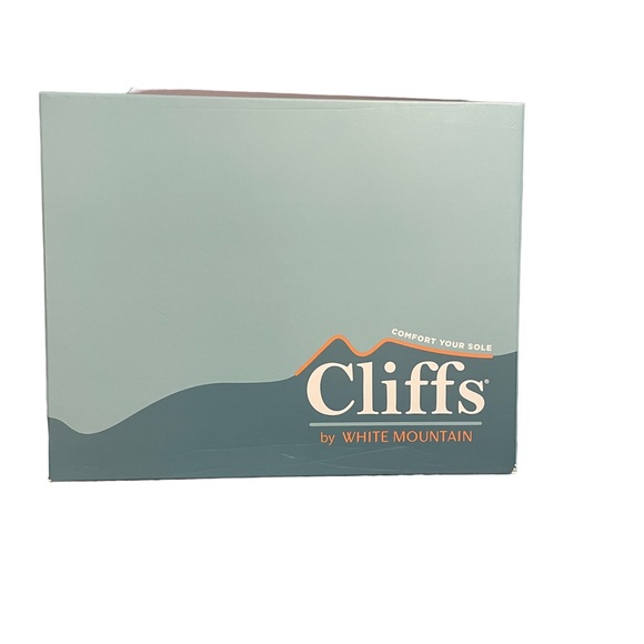 Cliffs by White Mountain Booties -size 8.5 - Picture 7 of 7